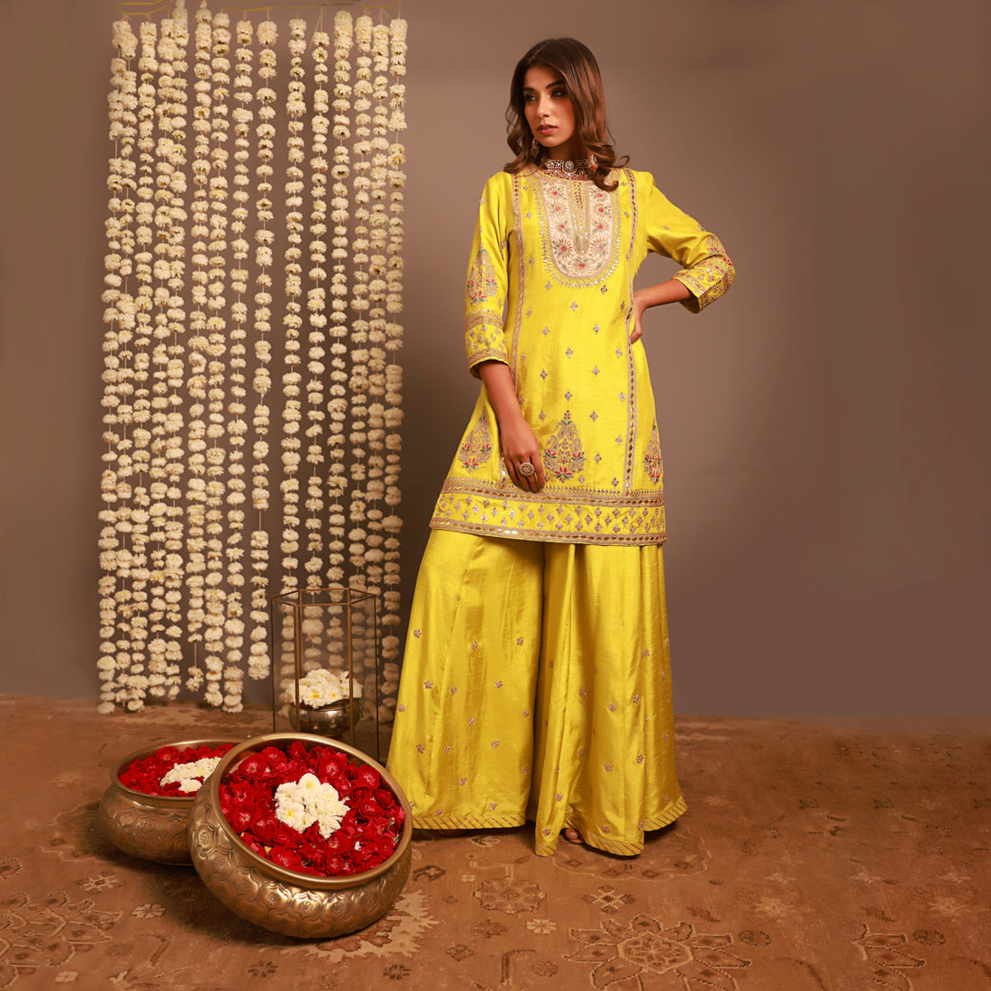 Green Short Kurta Or Kalidar Pant With Organza Dupatta