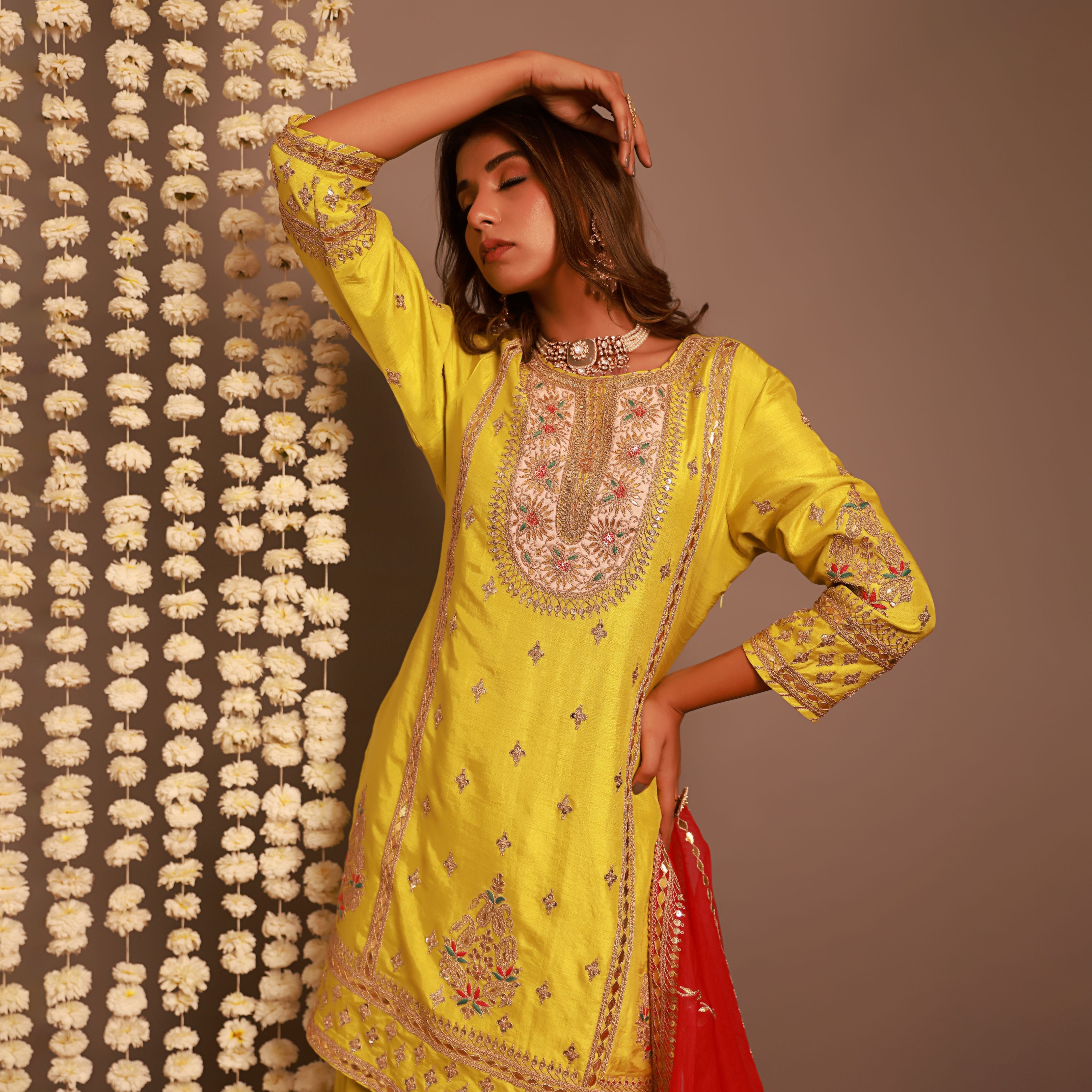Green Short Kurta Or Kalidar Pant With Organza Dupatta