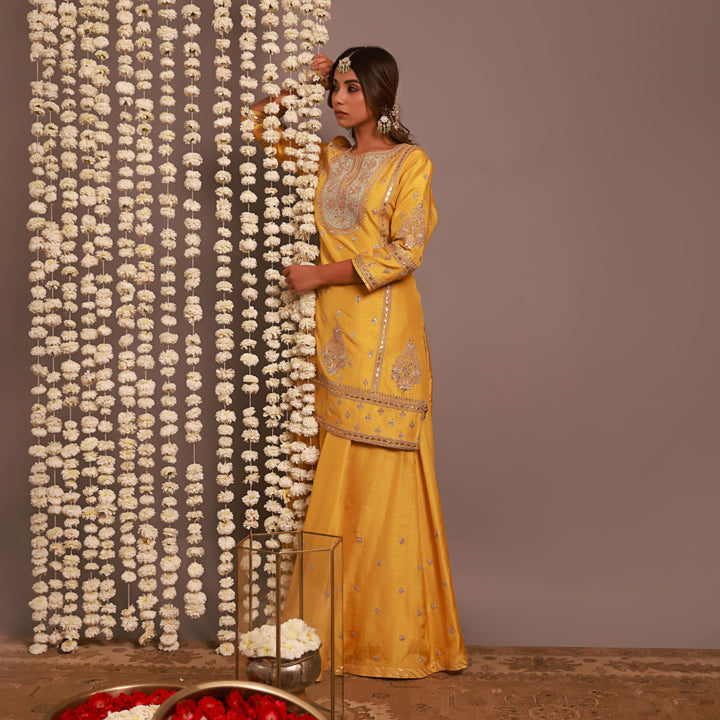 Yellow Short Kurta Or Kalidar Pant With Organza Dupatta