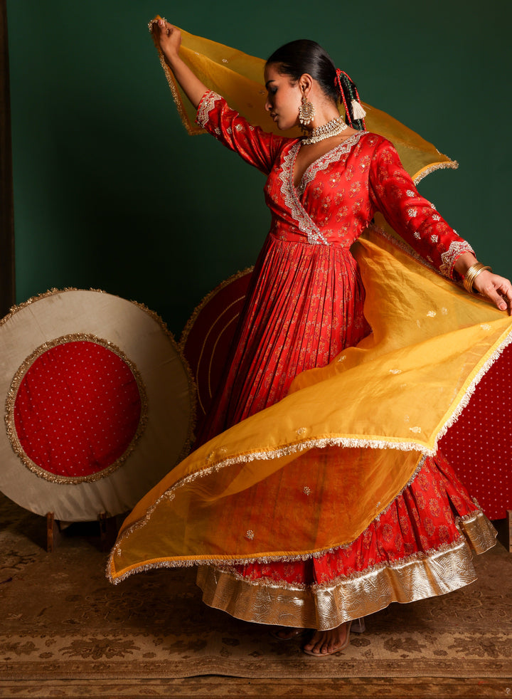 Angrkha Anarkali Set
