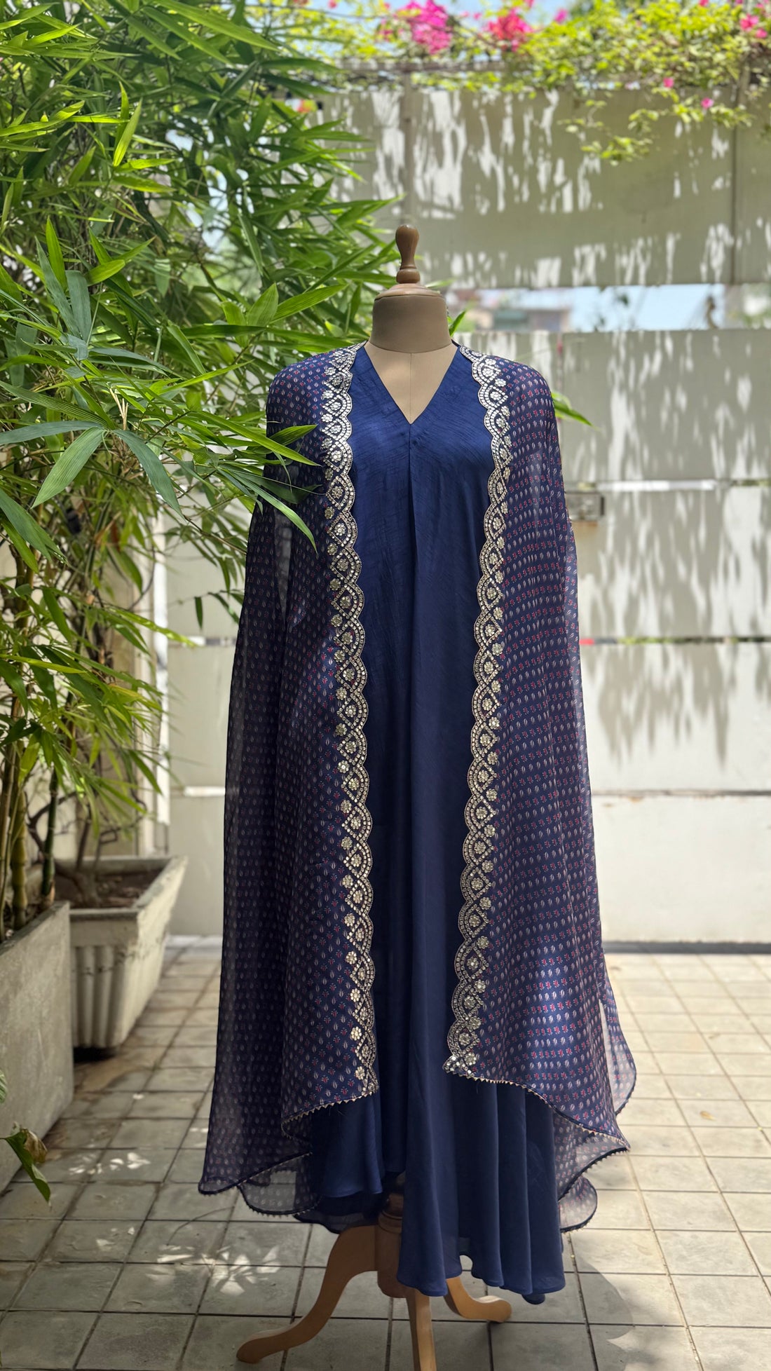 Midnight Bloom Printed Cape Set
