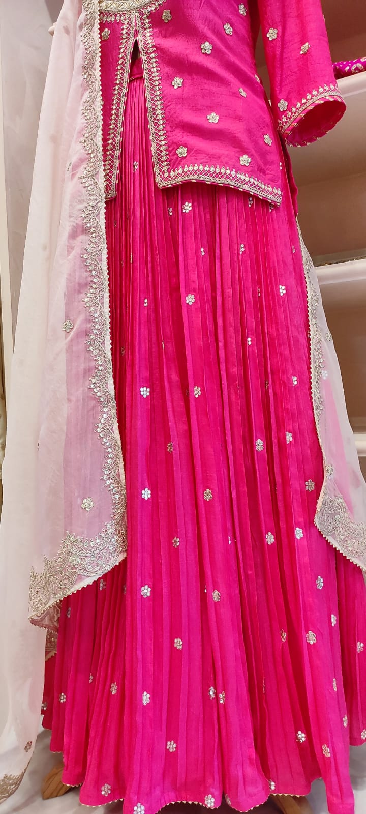 Short Kurti & Pleated Skirt With Organza Dupatta