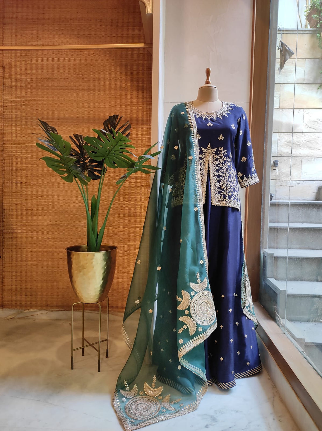 Short Kurti & Lehenga with Organza Dupatta