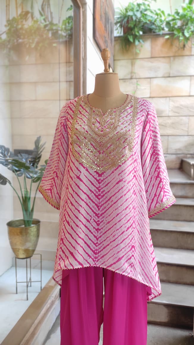 Gulnaar Pink Leheriya Embroidered Kurta & Farsi Salwar Set
